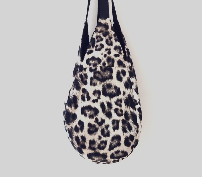 dripping-animal-print-baguilla-negra.jpg