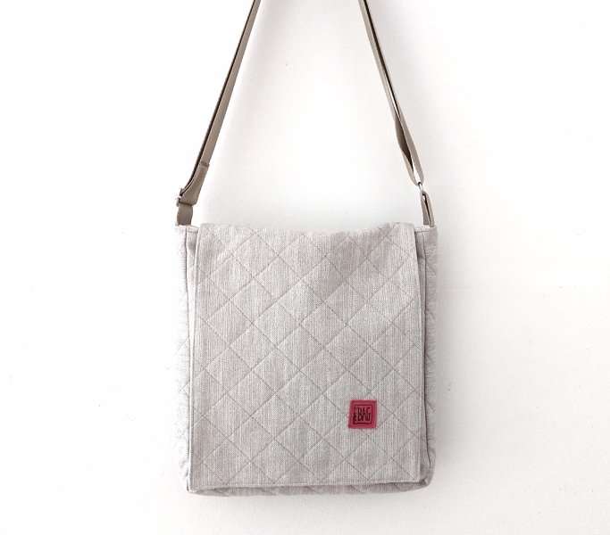 squareBAG-teixit-acolxat-beig-4