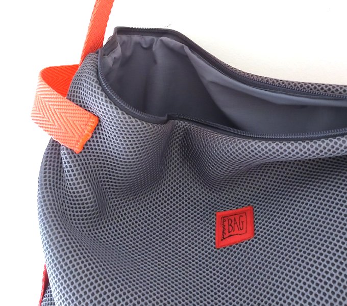 Detall duo BAG 3D gris