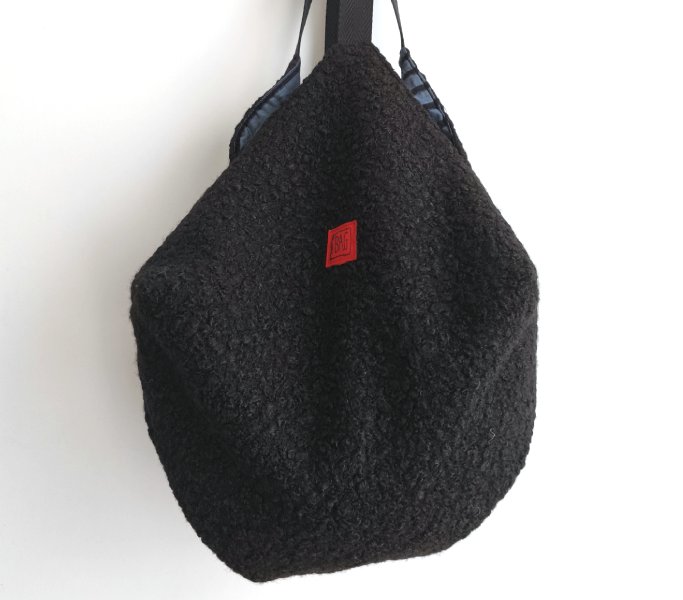 Origami baguilla negra i ratlles avellutades