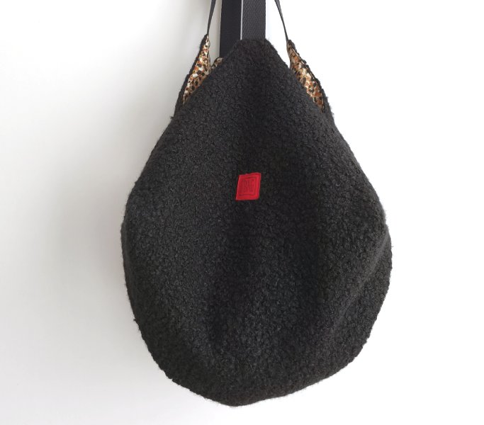 origami baguilla negra i animal print ocre web